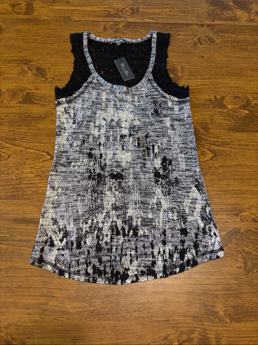 Miss Me Black & Gray Abstract Knit Tank